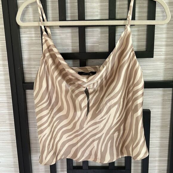 NWT forever 21 silky tan beige zebra cropped top size M - Picture 1 of 5
